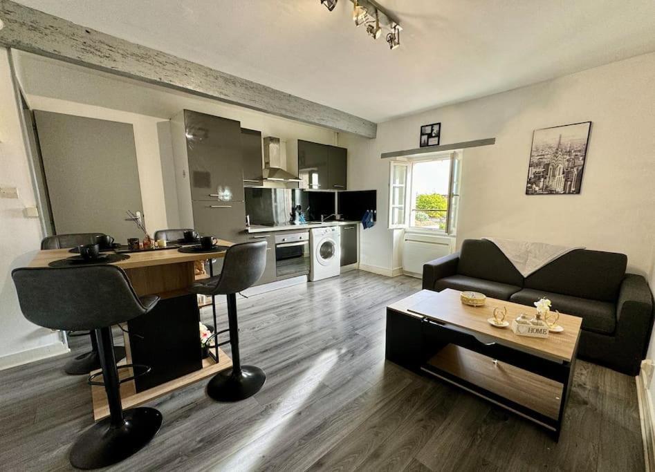 Isval Wifi-Hyper Centre Cognac Apartment Ngoại thất bức ảnh